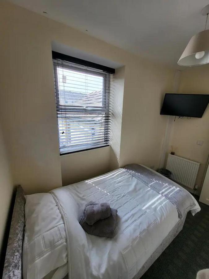 Dublin Packet - Single Room 3 Holyhead Bagian luar foto